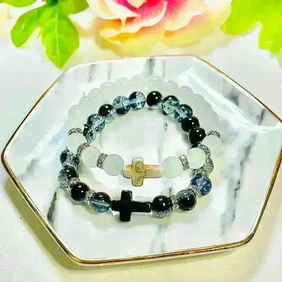 Cross Rhinestone Beaded Bracelets - Picture 7 of 7